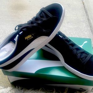 Puma suede classic Men’s US size 14 Brand new
